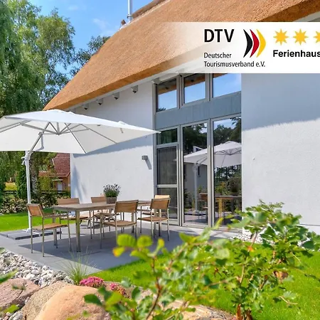 Dom wakacyjny Diplomatenviertel Heidehus *