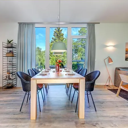 Diplomatenviertel Heidehus Dom wakacyjny *