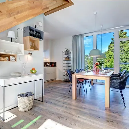 Diplomatenviertel Heidehus * Loddin